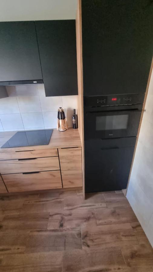 Apartament.Wolnosc Apartment Varşovia Exterior foto